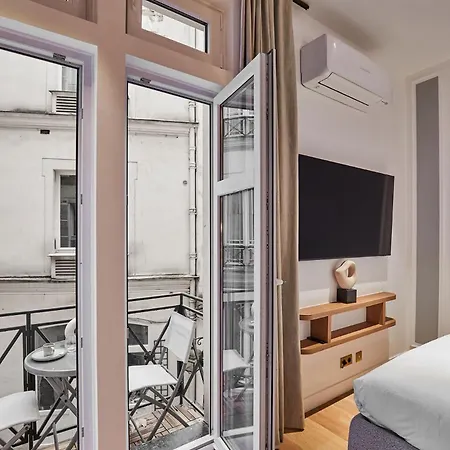 Apartment Sublim 1bdr Ac Arc De Triomphe Champs Elysees By Prestige Paris